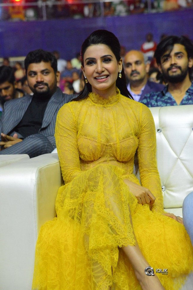 Samantha-At-Zee-Cine-Awards